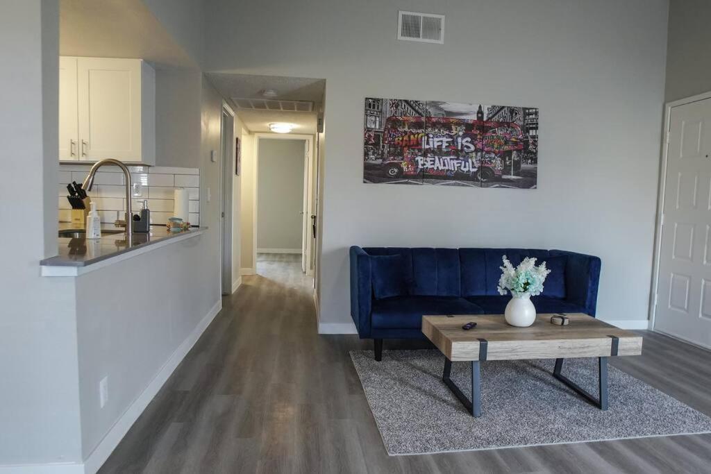 2 Bedroom Minutes From Las Vegas Strip And Airport Exterior foto